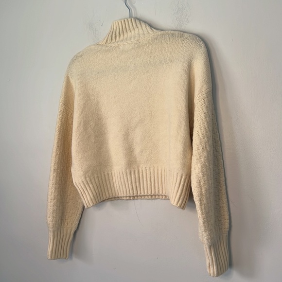 Sincerely Jules Mock Neck Daisy Chunky Knit Sweater - Picture 7 of 9